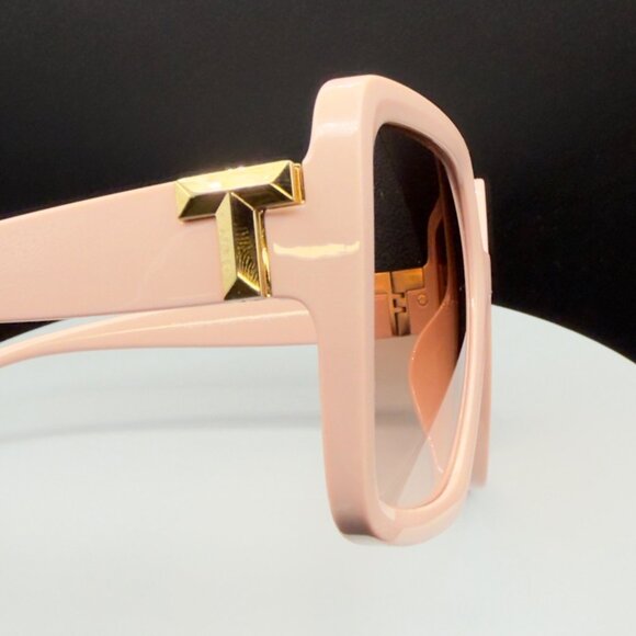 Tiffany Co TF 4206-U 8367/13 Cloud Pink Sunglasses Gradient 58 16 140 SCRATCH main image 13